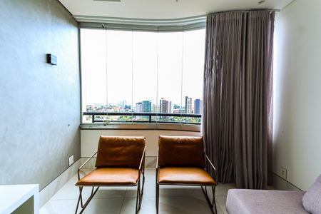 Sala de apartamento para alugar com 3 quartos, 110m² em Belvedere, Belo Horizonte