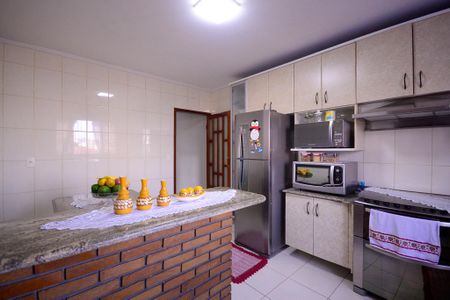 Casa à venda com 229m², 3 quartos e 4 vagas Casa à venda com 229m², 3 quartos e 4 vagasCozinha