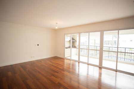 Apartamento à venda com 105m², 2 quartos e 2 vagasSala