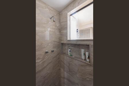 Apartamento à venda com 135m², 3 quartos e 1 vagaBanheiro da Suíte