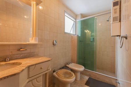 Apartamento à venda com 135m², 3 quartos e 1 vagaBanheiro