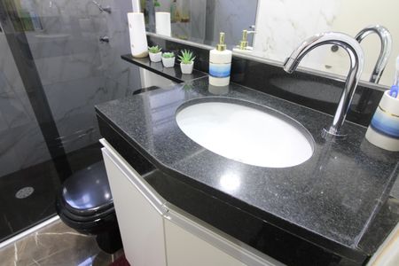 Apartamento à venda com 47m², 2 quartos e 1 vagaBanheiro social