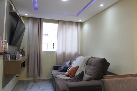 Sala de apartamento à venda com 2 quartos, 47m² em Jardim Santa Teresinha, São Paulo