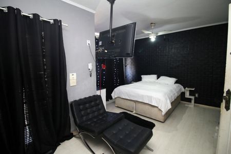 Casa para alugar com 500m², 5 quartos e 2 vagasQuarto 2 - Suíte