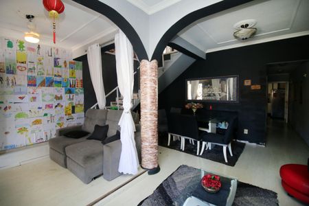 Casa para alugar com 500m², 5 quartos e 2 vagasSala