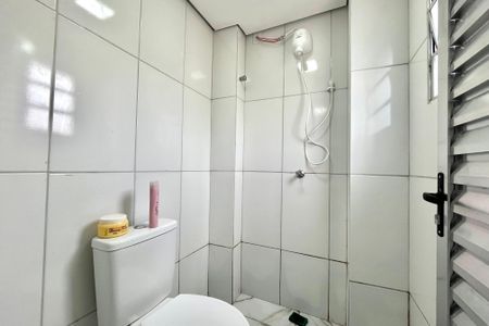 Studio para alugar com 50m², 1 quarto e sem vaga Studio para alugar com 50m², 1 quarto e sem vagaBanheiro