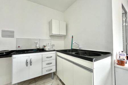 Studio para alugar com 50m², 1 quarto e sem vaga Studio para alugar com 50m², 1 quarto e sem vagaÁrea de Serviço
