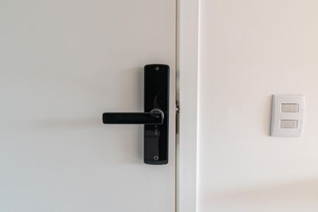 Studio à venda com 28m², 1 quarto e sem vagaFechadura eletrônica