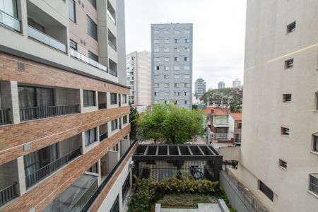 Vista da sala de kitnet/studio à venda com 1 quarto, 28m² em Vila Mariana, São Paulo