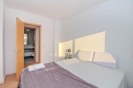 Quarto 1 de apartamento para alugar com 3 quartos, 84m² em Jardim Lindóia, Porto Alegre