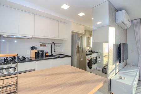 Apartamento para alugar com 84m², 3 quartos e 1 vaga Apartamento para alugar com 84m², 3 quartos e 1 vagaCozinha e Área de Serviço