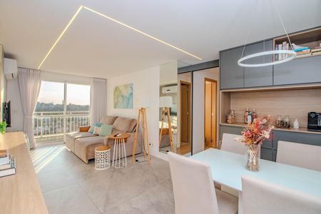 Apartamento para alugar com 3 quartos, 84m² em Jardim Lindóia, Porto Alegre