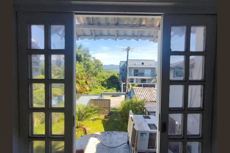 Casa de condomínio para alugar com 299m², 3 quartos e 3 vagasSuíte 1