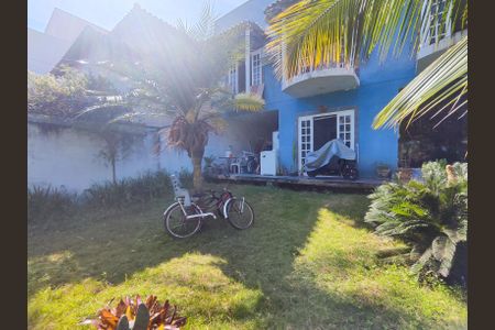 Casa de condomínio para alugar com 299m², 3 quartos e 3 vagasÁrea Externa