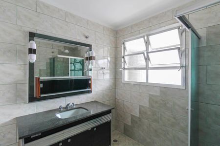 Casa para alugar com 180m², 3 quartos e 5 vagasBanheiro