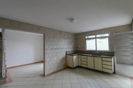 Casa para alugar com 180m², 3 quartos e 5 vagasCozinha