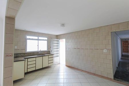 Casa para alugar com 180m², 3 quartos e 5 vagasCozinha
