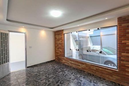 Casa para alugar com 180m², 3 quartos e 5 vagasSala