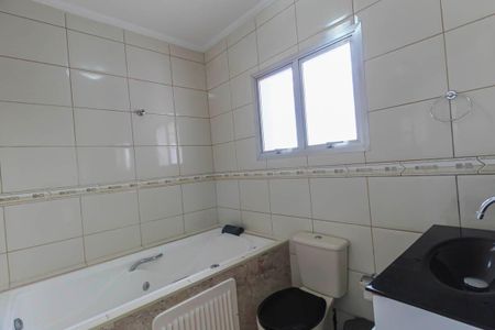 Casa para alugar com 180m², 3 quartos e 5 vagasBanheiro da Suíte