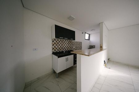 Casa para alugar com 50m², 1 quarto e sem vaga Casa para alugar com 50m², 1 quarto e sem vagaCozinha e Área de Serviço