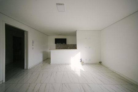 Sala de casa para alugar com 1 quarto, 50m² em Vila Buenos Aires, São Paulo