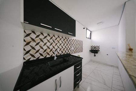 Casa para alugar com 50m², 1 quarto e sem vaga Casa para alugar com 50m², 1 quarto e sem vagaCozinha e Área de Serviço