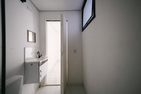 Casa para alugar com 50m², 1 quarto e sem vaga Casa para alugar com 50m², 1 quarto e sem vagaBanheiro da Suíte