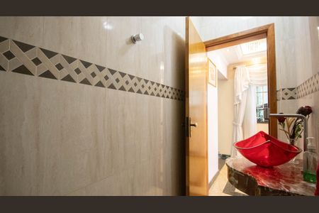 Casa à venda com 319m², 7 quartos e 4 vagasLavabo 1