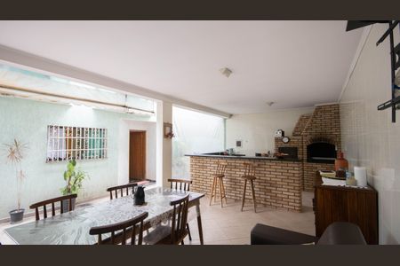 Casa à venda com 319m², 7 quartos e 4 vagasEspaço Gourmet