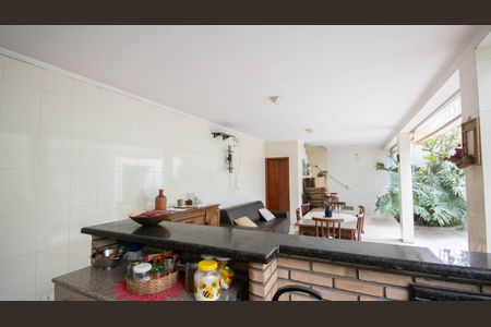 Casa à venda com 319m², 7 quartos e 4 vagasEspaço Gourmet