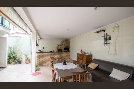 Casa à venda com 319m², 7 quartos e 4 vagasEspaço Gourmet