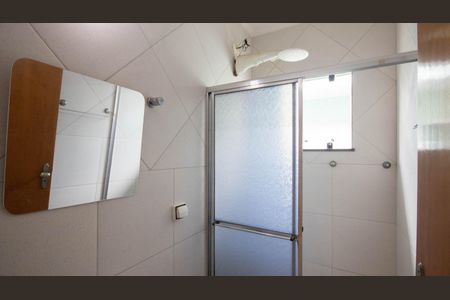 Casa à venda com 319m², 7 quartos e 4 vagasBanheiro 2