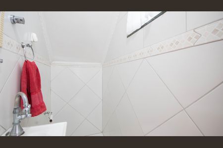 Casa à venda com 319m², 7 quartos e 4 vagasLavabo 2