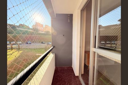 Apartamento para alugar com 76m², 3 quartos e 1 vagaSacada