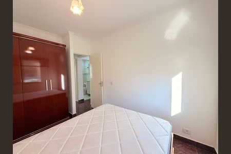 Apartamento para alugar com 76m², 3 quartos e 1 vagaQuarto 2