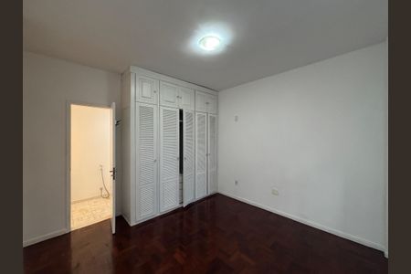 Apartamento à venda com 86m², 2 quartos e 2 vagas Apartamento à venda com 86m², 2 quartos e 2 vagasSuíte