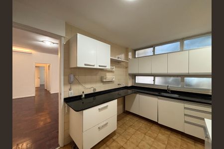 Apartamento à venda com 86m², 2 quartos e 2 vagas Apartamento à venda com 86m², 2 quartos e 2 vagasCozinha