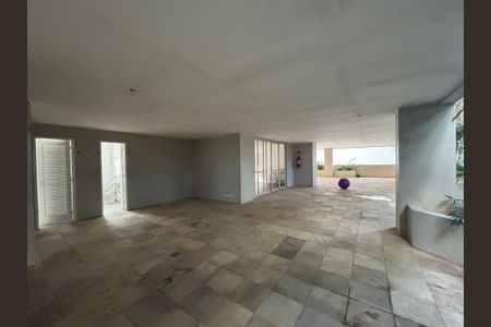 Apartamento à venda com 86m², 2 quartos e 2 vagas Apartamento à venda com 86m², 2 quartos e 2 vagasÁrea comum