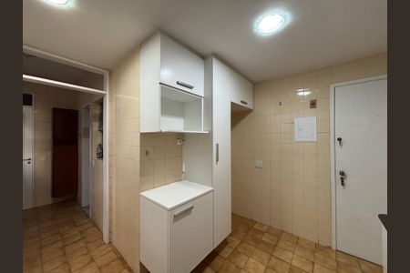 Apartamento à venda com 86m², 2 quartos e 2 vagas Apartamento à venda com 86m², 2 quartos e 2 vagasCozinha