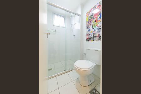 Apartamento à venda com 81m², 2 quartos e 2 vagasBanheiro social