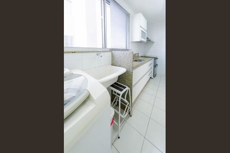 Apartamento à venda com 81m², 2 quartos e 2 vagasÁrea de serviço