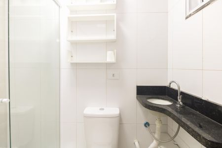 Banheiro  de casa para alugar com 1 quarto, 40m² em Vila Matilde, São Paulo