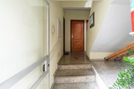 Apartamento à venda com 157m², 4 quartos e 2 vagasEntrada