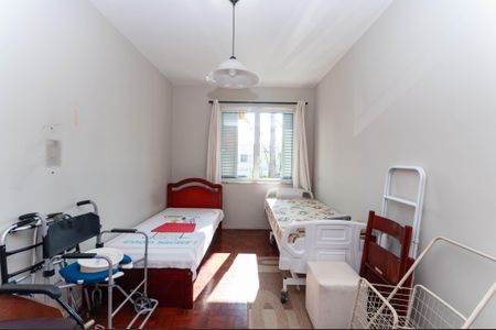 Casa à venda com 333m², 3 quartos e 10 vagasQuarto 2