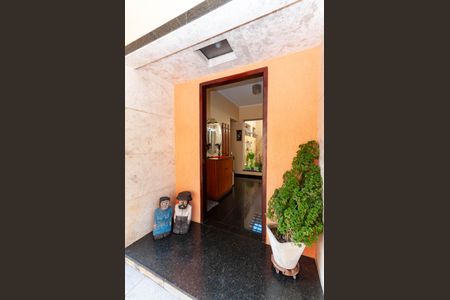 Casa à venda com 333m², 3 quartos e 10 vagasHall Social