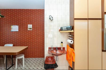 Casa à venda com 333m², 3 quartos e 10 vagasCozinha