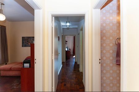 Corredor de casa à venda com 3 quartos, 333m² em Bela Aliança, São Paulo