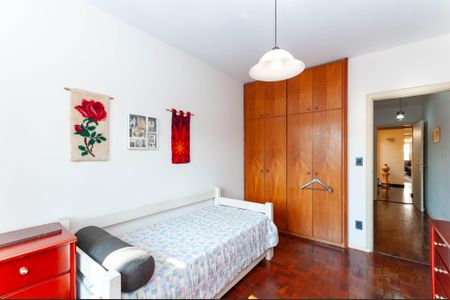 Casa à venda com 333m², 3 quartos e 10 vagasQuarto 1