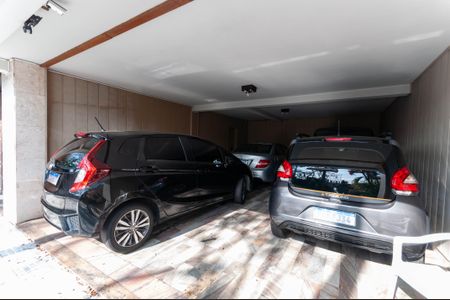 Casa à venda com 333m², 3 quartos e 10 vagasGaragem