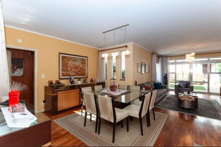 Sala de casa à venda com 3 quartos, 333m² em Bela Aliança, São Paulo